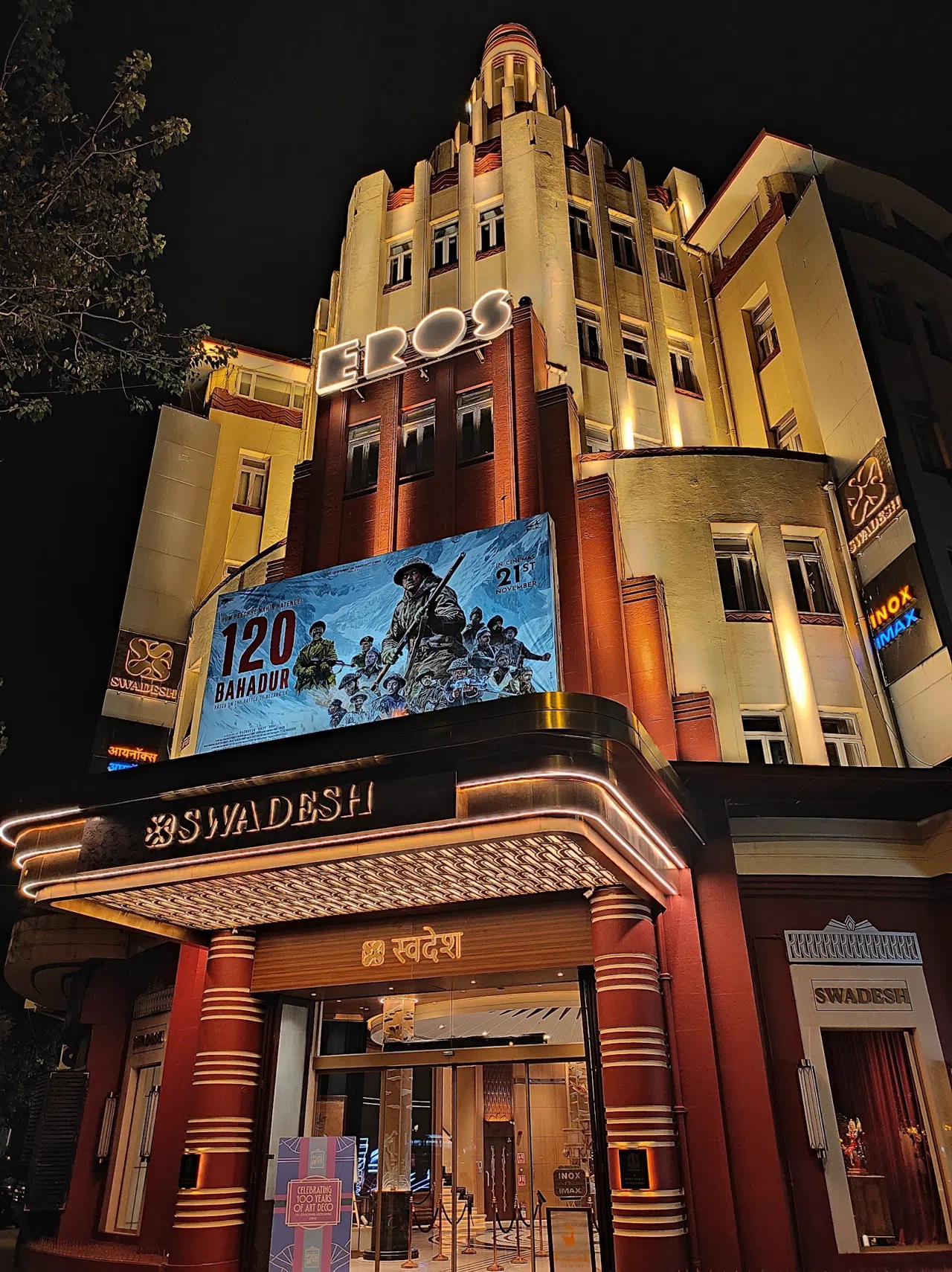 Mumbai's Art Deco Mile: Bombay's Jazz-Age Architecture Walk