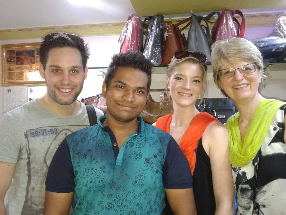 Mumbai Dream Tours — Dhobi Ghat Tour, Mumbai