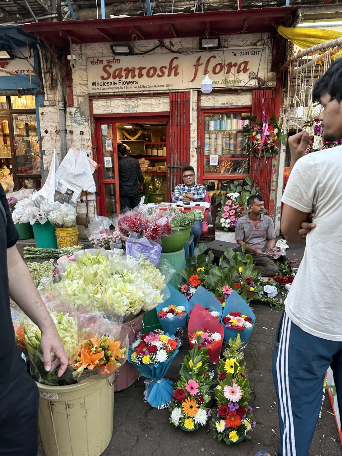 Dadar Phool Galli (Dadar Flower Market), Mumbai