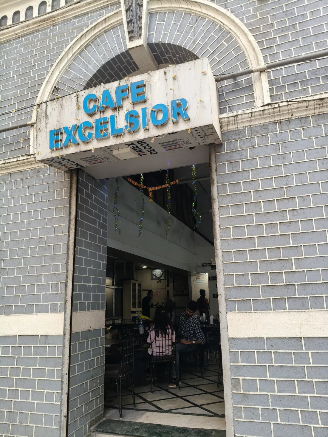 Cafe Excelsior, Mumbai